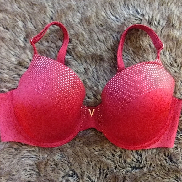 Victoria's Secret Other - Victoria's Secret Lined Perfect Coverage Bra